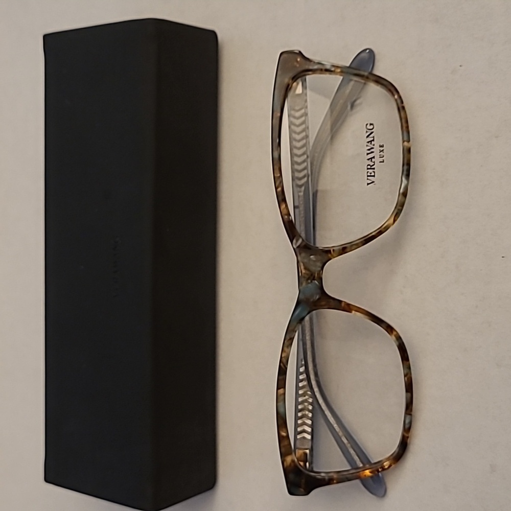 Vera Wang Glasses Frame